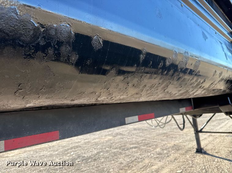 image for item EG2407 1999 Clement Industries end dump trailer