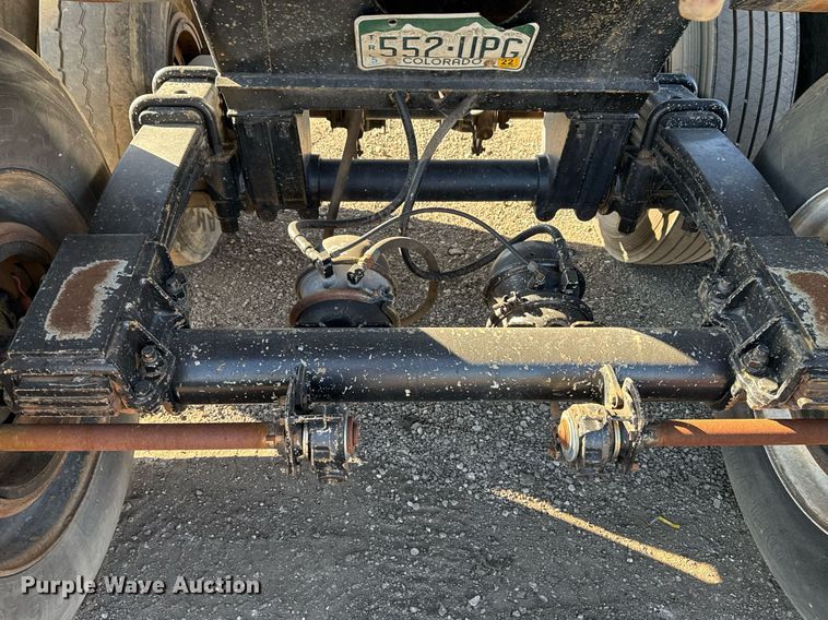 image for item EG2407 1999 Clement Industries end dump trailer