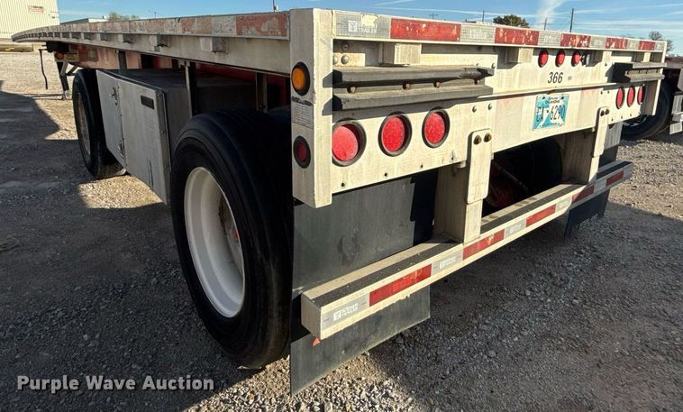 image for item EG7871 2012 Wilson CF1080 flatbed trailer