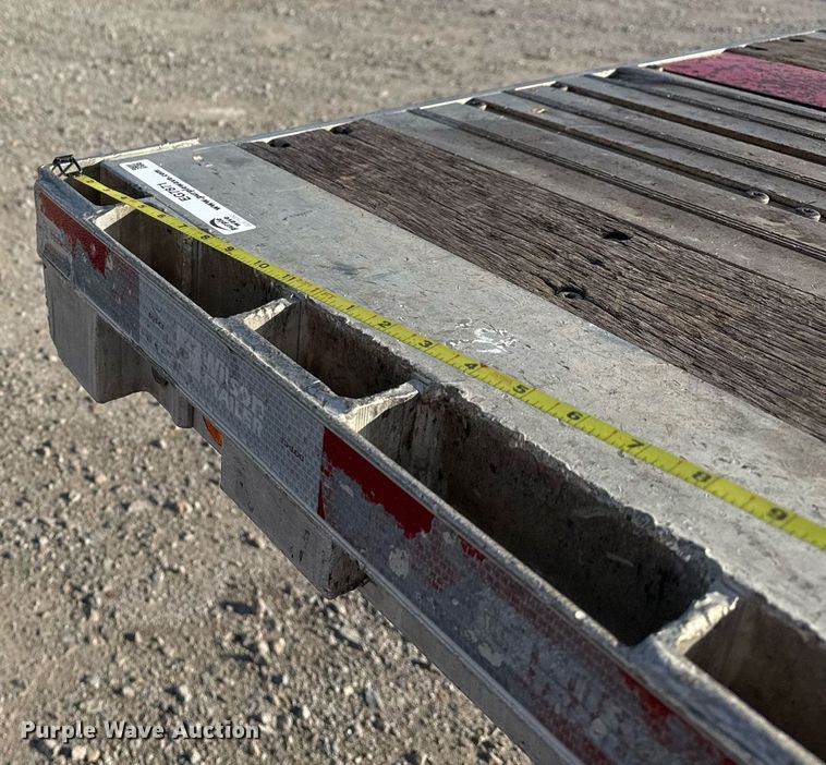 image for item EG7871 2012 Wilson CF1080 flatbed trailer