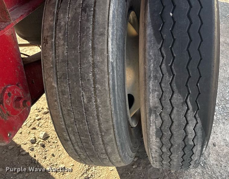 image for item EG7871 2012 Wilson CF1080 flatbed trailer