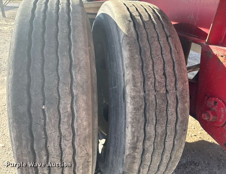 image for item EG7871 2012 Wilson CF1080 flatbed trailer