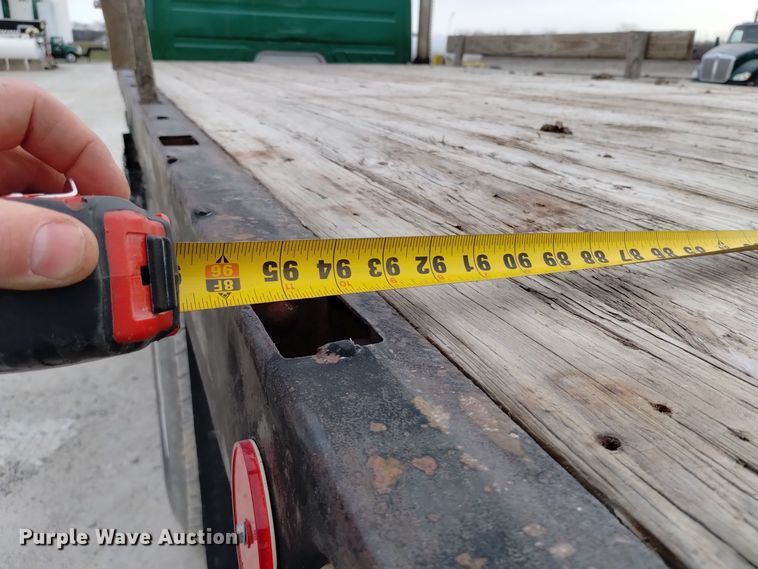 image for item EH0111 1993 Freightliner FL70 dump flatbed truck