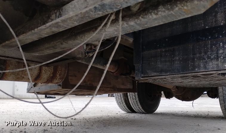 image for item EH0111 1993 Freightliner FL70 dump flatbed truck