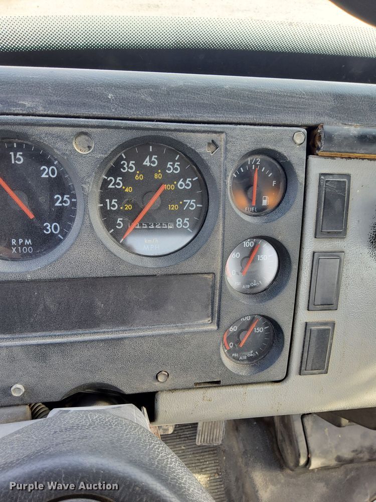 image for item EH0111 1993 Freightliner FL70 dump flatbed truck