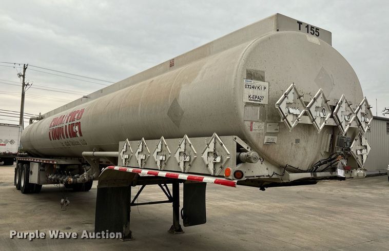 image for item EM0008 1994 Polar tank trailer