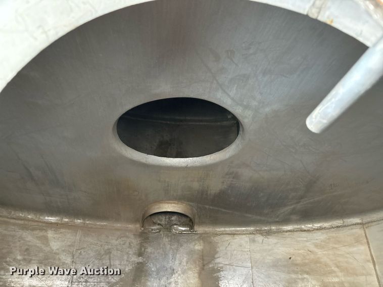 image for item EM0008 1994 Polar tank trailer