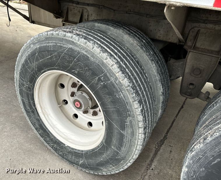 image for item EM0008 1994 Polar tank trailer