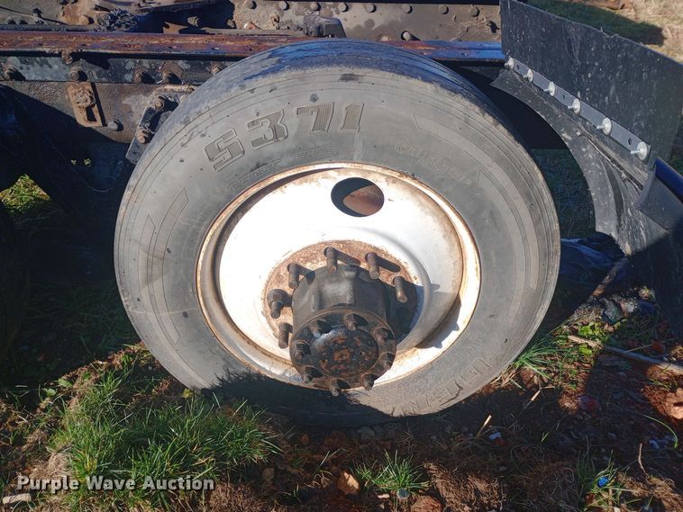 image for item EN8634 Rear axel assembly