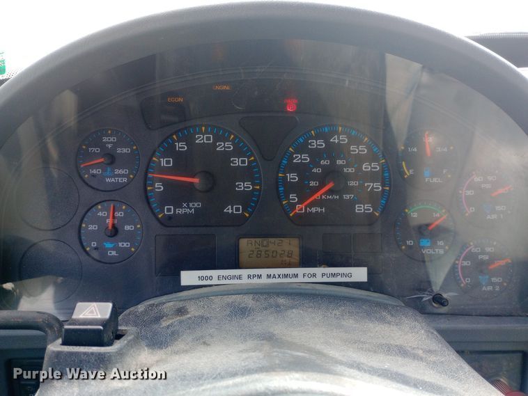 image for item EN8657 2007 International 4300 SBA flatbed truck