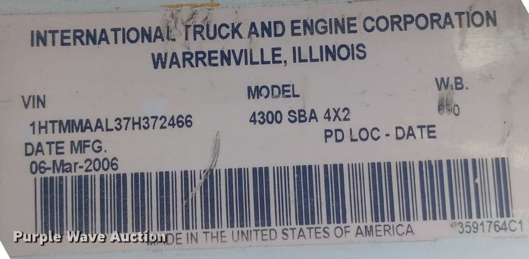 image for item EN8657 2007 International 4300 SBA flatbed truck