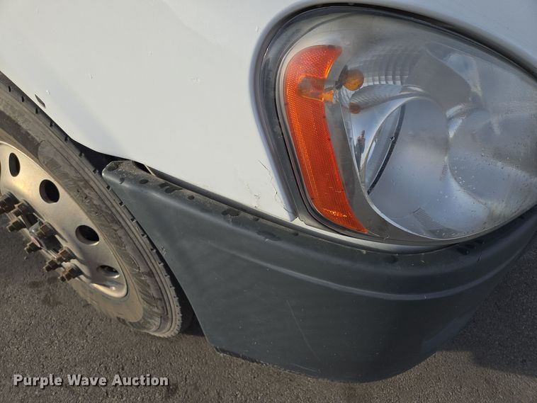 image for item EQ3863 2014 Freightliner Cascadia  semi truck