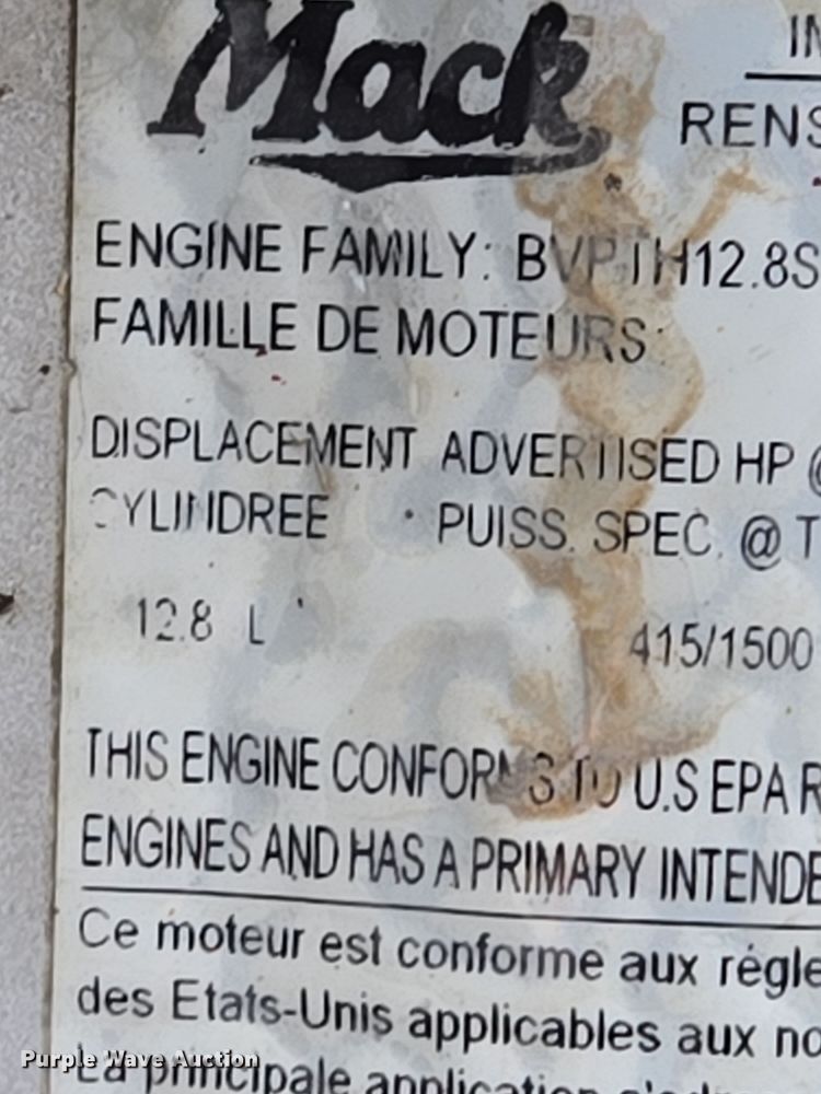 image for item EQ3895 2009 Mack  GU713 semi truck