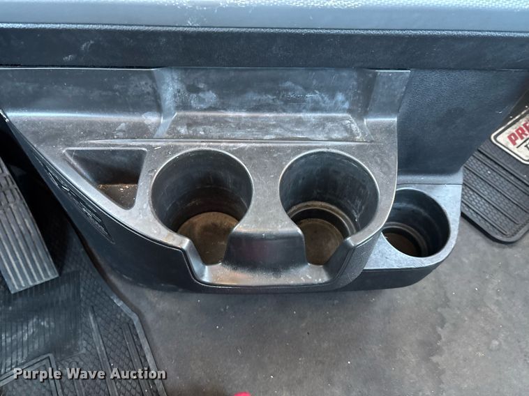 image for item ER4710 2021 Freightliner Cascadia 126 semi truck