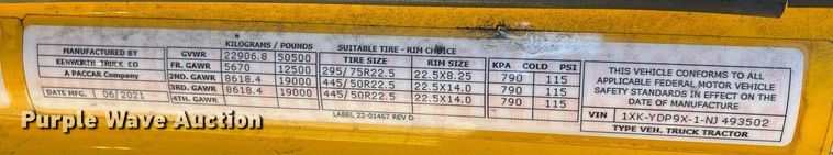 image for item ER4713 2022 Kenworth T680 semi truck