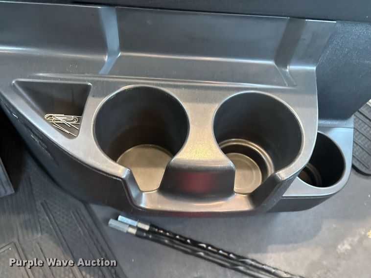 image for item ER4716 2020 Freightliner Cascadia 126 semi truck