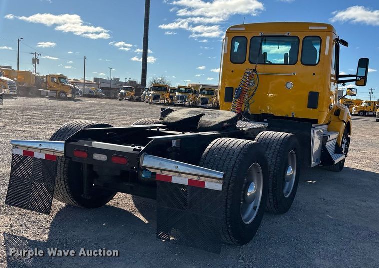 image for item ER4720 2021 Kenworth T680 semi truck