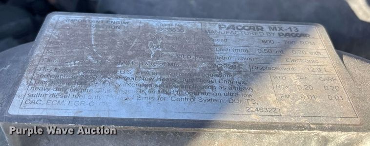 image for item ER4720 2021 Kenworth T680 semi truck