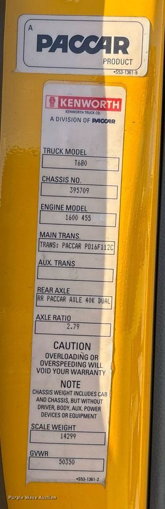 image for item ER4720 2021 Kenworth T680 semi truck