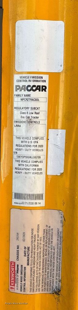 image for item ER4720 2021 Kenworth T680 semi truck