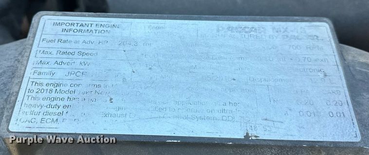 image for item ER4721 2019 Kenworth T680 semi truck