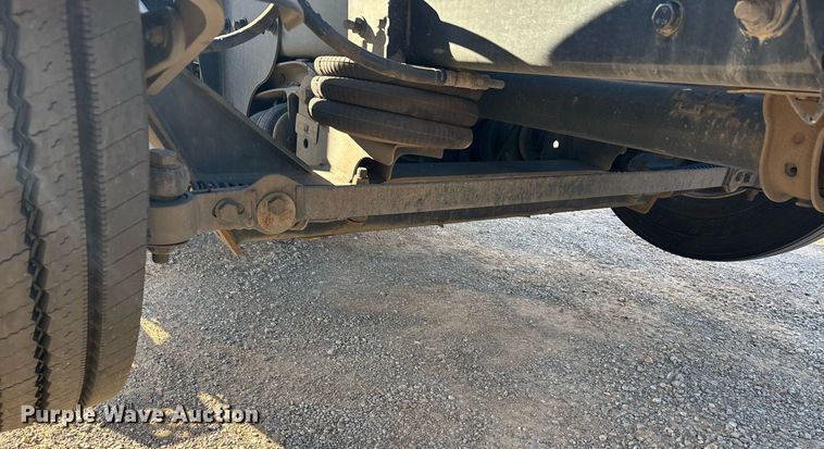 image for item ER4723 2021 Kenworth T680 semi truck