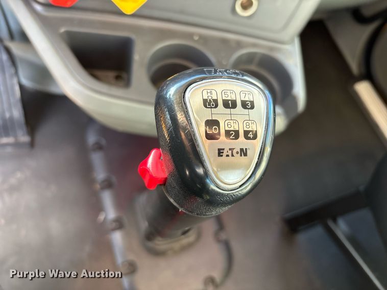 image for item ER4723 2021 Kenworth T680 semi truck