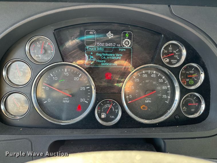 image for item ER4724 2020 Kenworth T680 semi truck