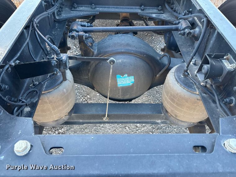 image for item ER4731 2021 Kenworth T680 semi truck