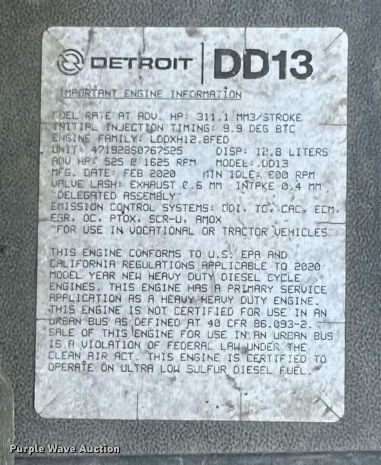 image for item ER4733 2021 Freightliner Cascadia 126 semi truck