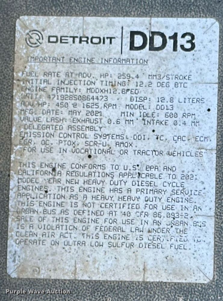 image for item ER4734 2022 Freightliner Cascadia 126 semi truck