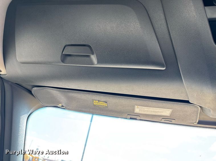 image for item ER4737 2020 Freightliner Cascadia 126 semi truck