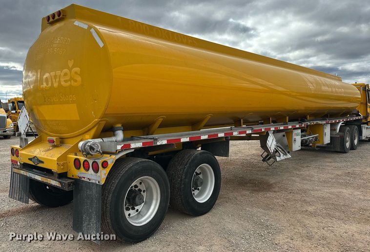 image for item ER4745 2005 Beall BAST-96-3-SB tank trailer