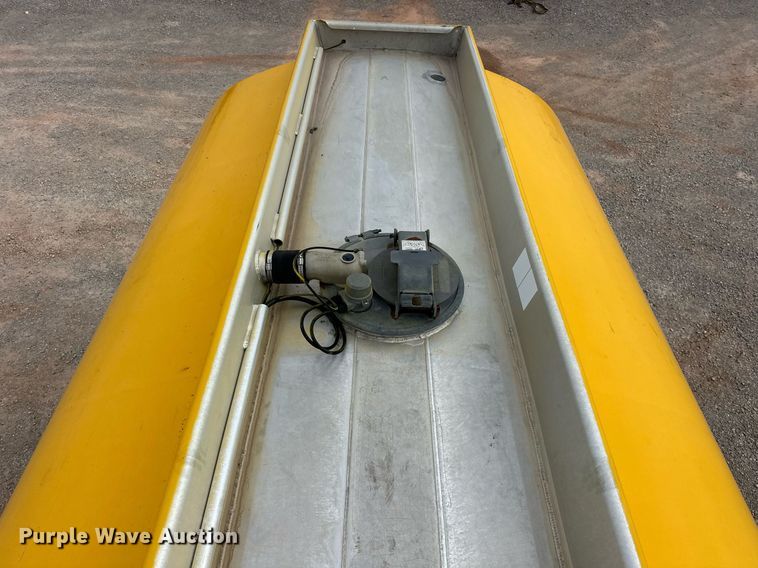 image for item ER4745 2005 Beall BAST-96-3-SB tank trailer