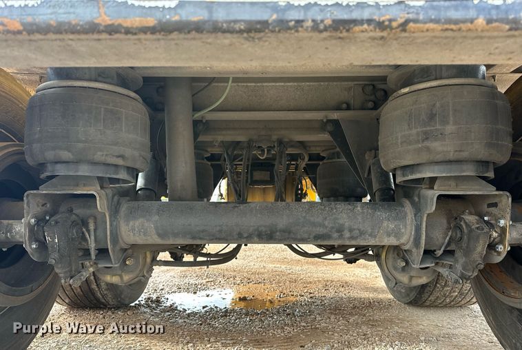 image for item ER4745 2005 Beall BAST-96-3-SB tank trailer