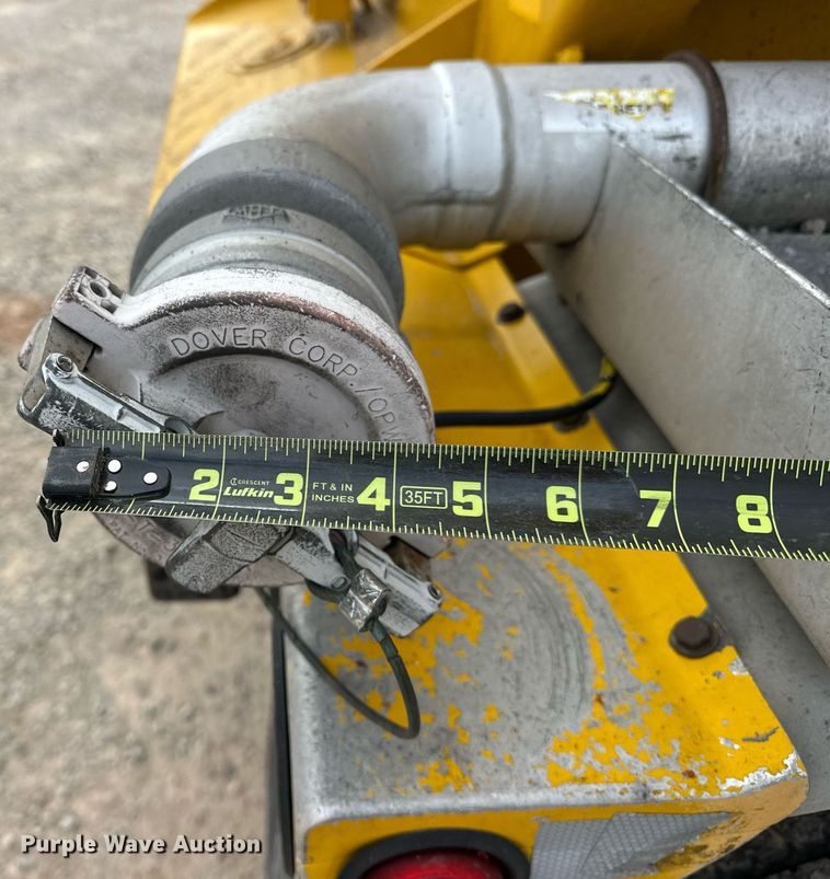 image for item ER4745 2005 Beall BAST-96-3-SB tank trailer