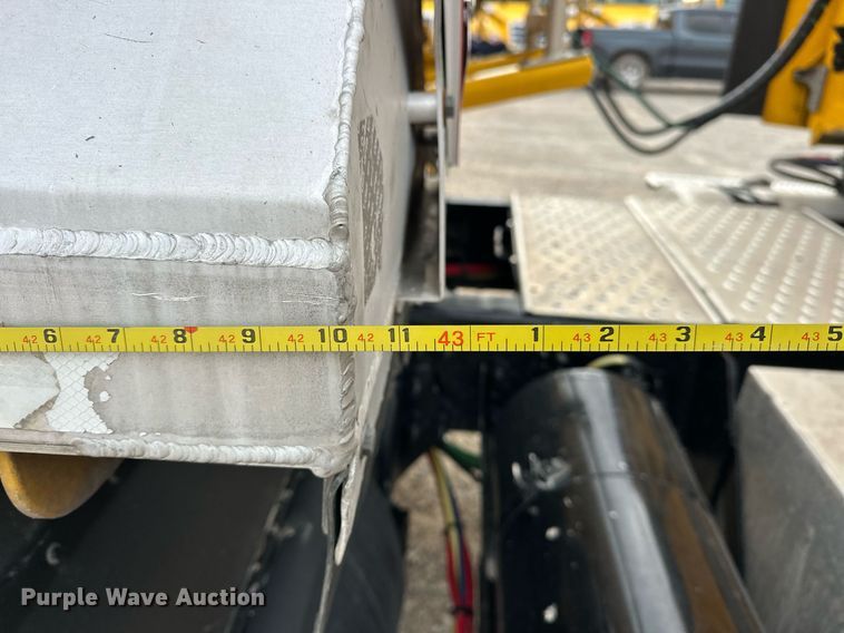 image for item ER4745 2005 Beall BAST-96-3-SB tank trailer