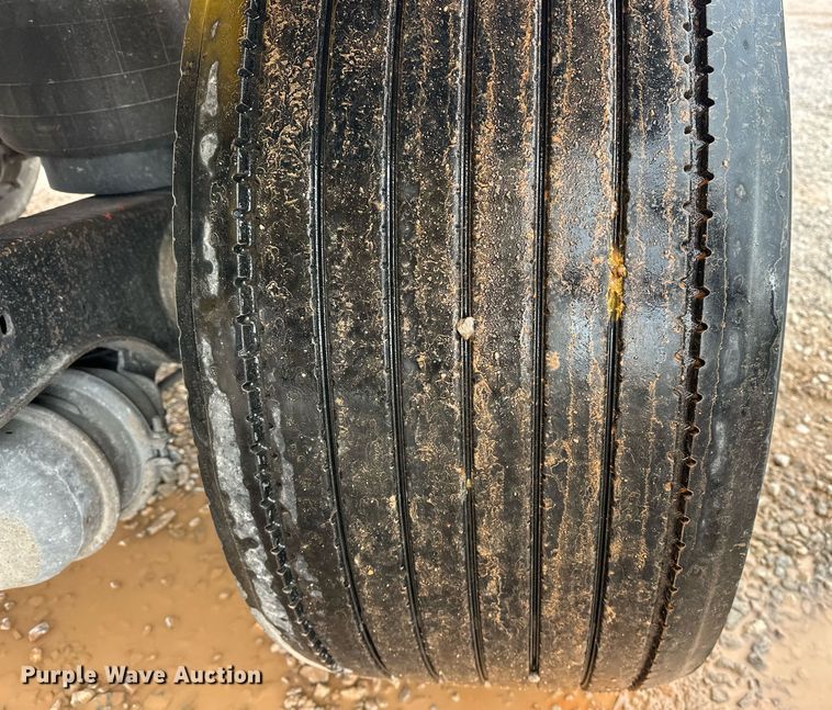 image for item ER4745 2005 Beall BAST-96-3-SB tank trailer