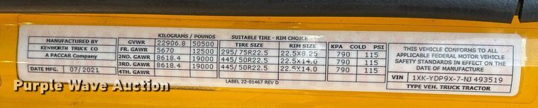 image for item ER4746 2022 Kenworth T680 semi truck