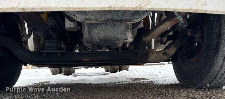 image for item OG9753 2002 Sterling A9500 truck cab and chassis