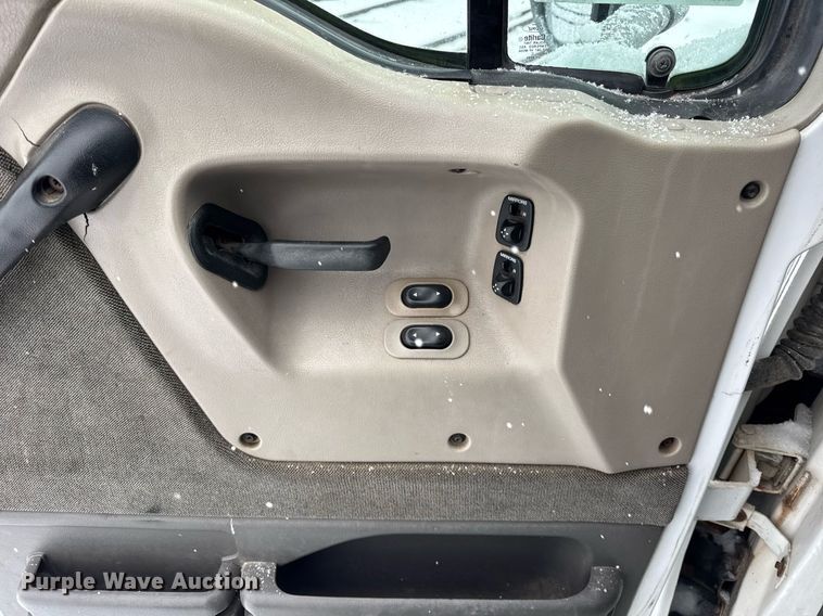 image for item OG9753 2002 Sterling A9500 truck cab and chassis