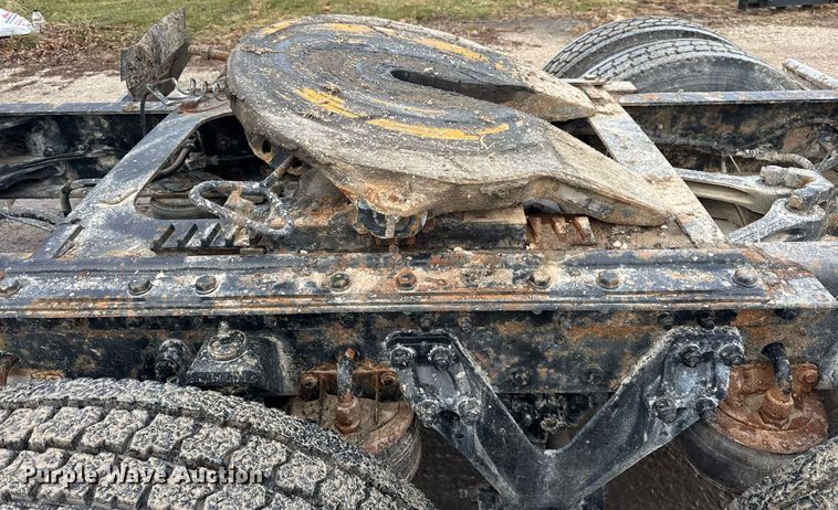 image for item OG9785 2001 Kenworth  T800 semi truck