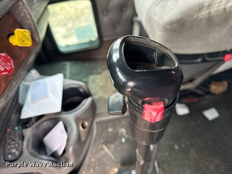 image for item OG9785 2001 Kenworth  T800 semi truck