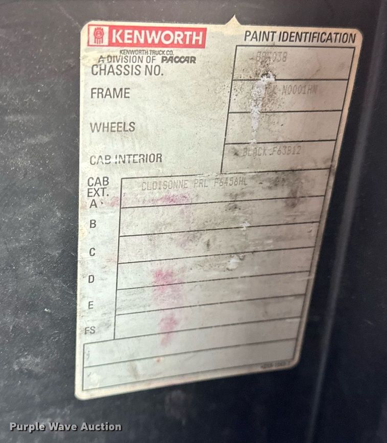 image for item OG9785 2001 Kenworth  T800 semi truck