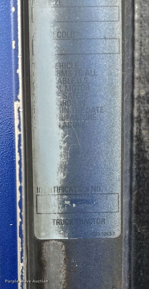 image for item OG9785 2001 Kenworth  T800 semi truck