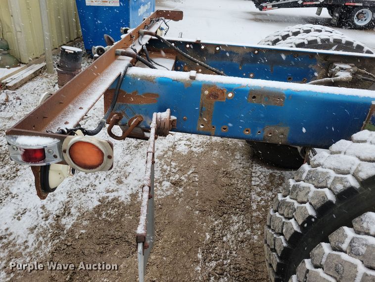 image for item OH9477 1983 Mack WS700 Cruise-Liner semi truck