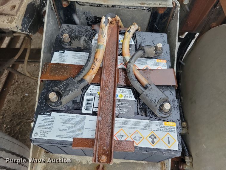 image for item OH9477 1983 Mack WS700 Cruise-Liner semi truck