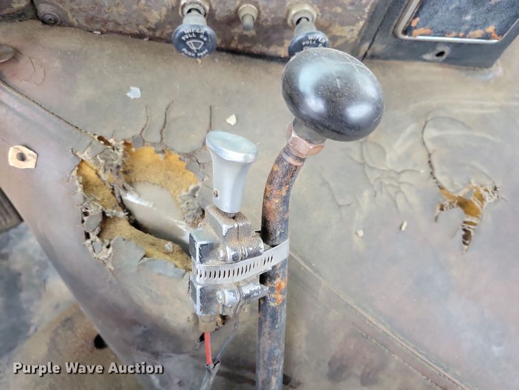 image for item OH9477 1983 Mack WS700 Cruise-Liner semi truck