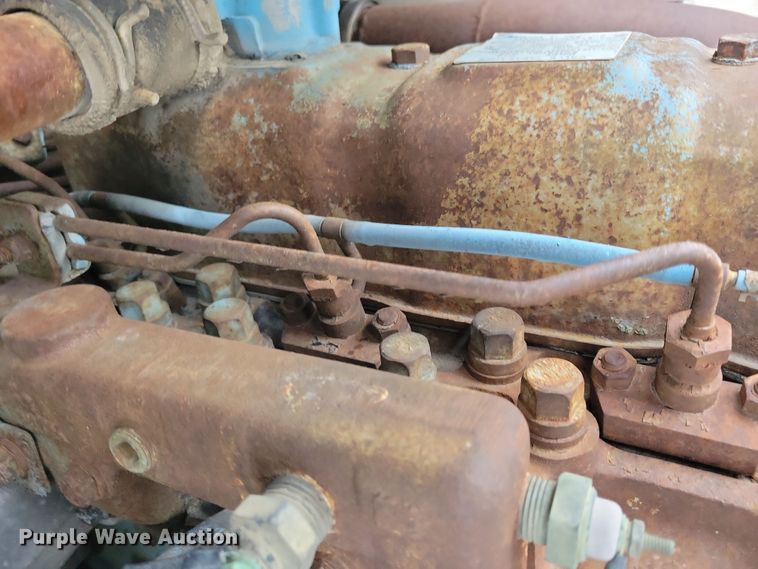 image for item OH9477 1983 Mack WS700 Cruise-Liner semi truck