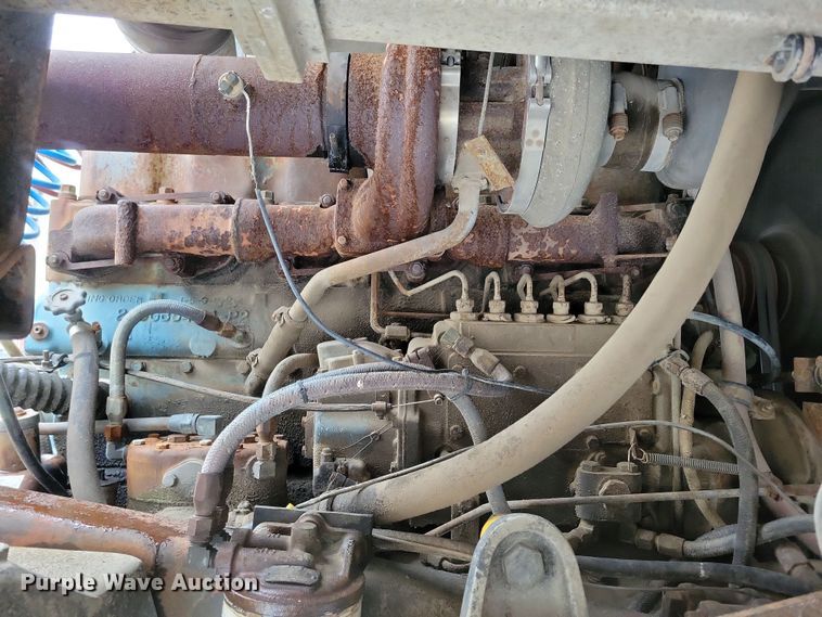 image for item OH9477 1983 Mack WS700 Cruise-Liner semi truck